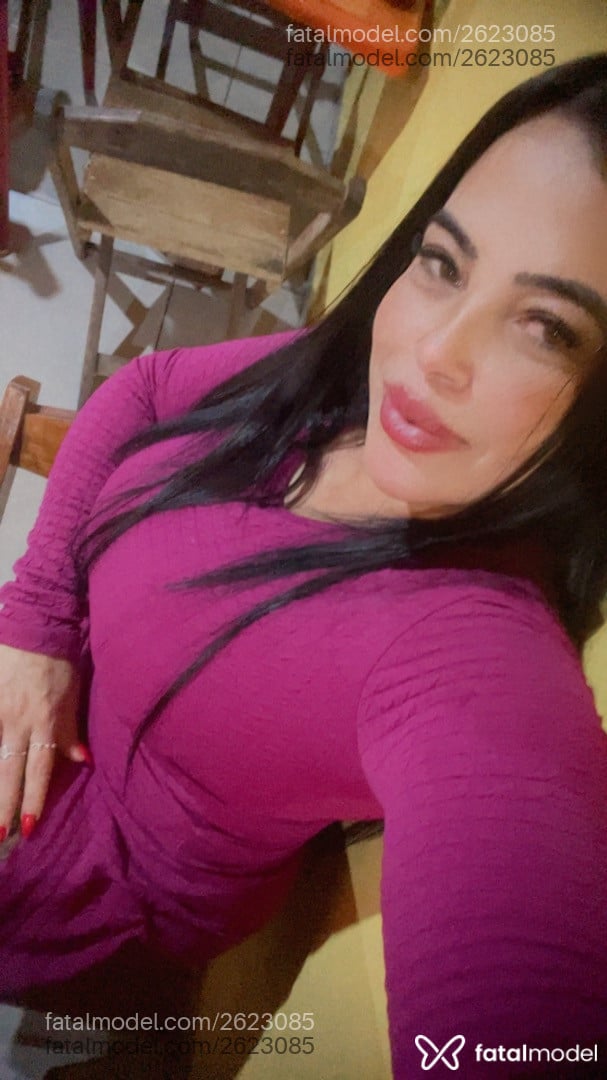 Acompanhante mulher morena (o) de olhos verdes em São Paulo - Luanna Bittencourt