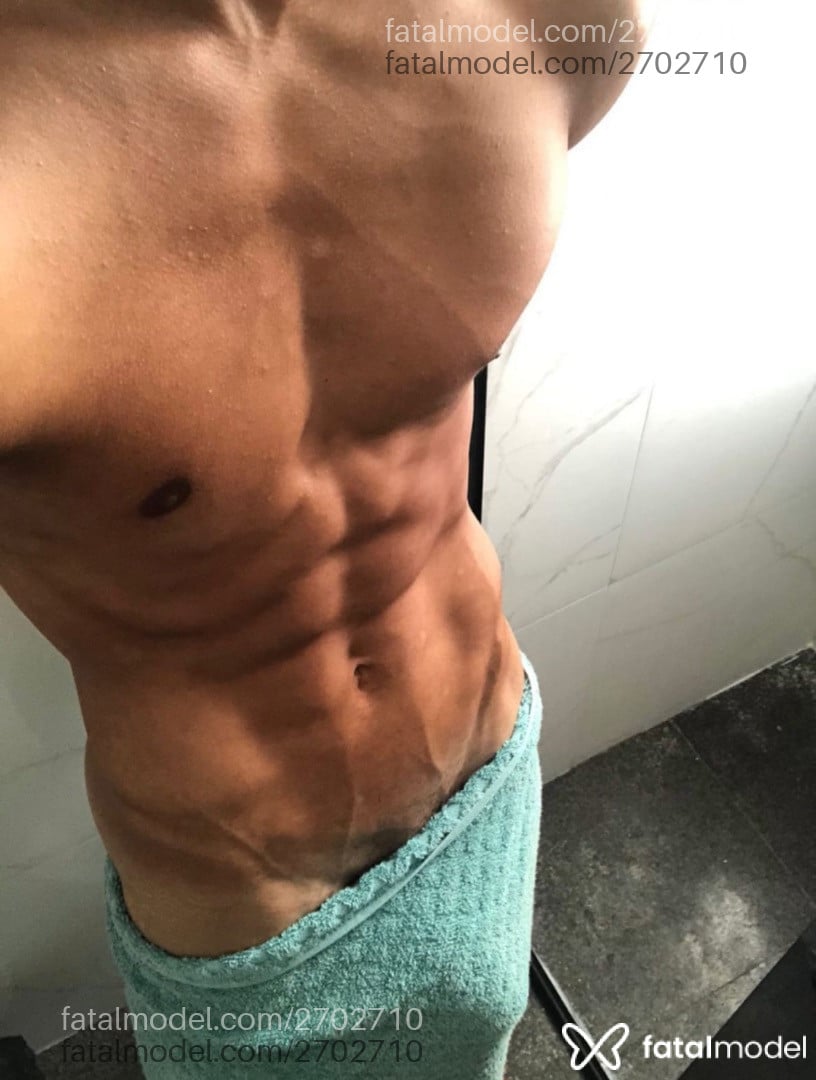 Acompanhante homem morena (o) de olhos castanhos em Fortaleza - Thiago