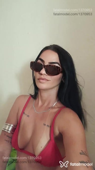 Acompanhante mulher morena (o) de olhos verdes em Teresópolis - Mirella Azeredo