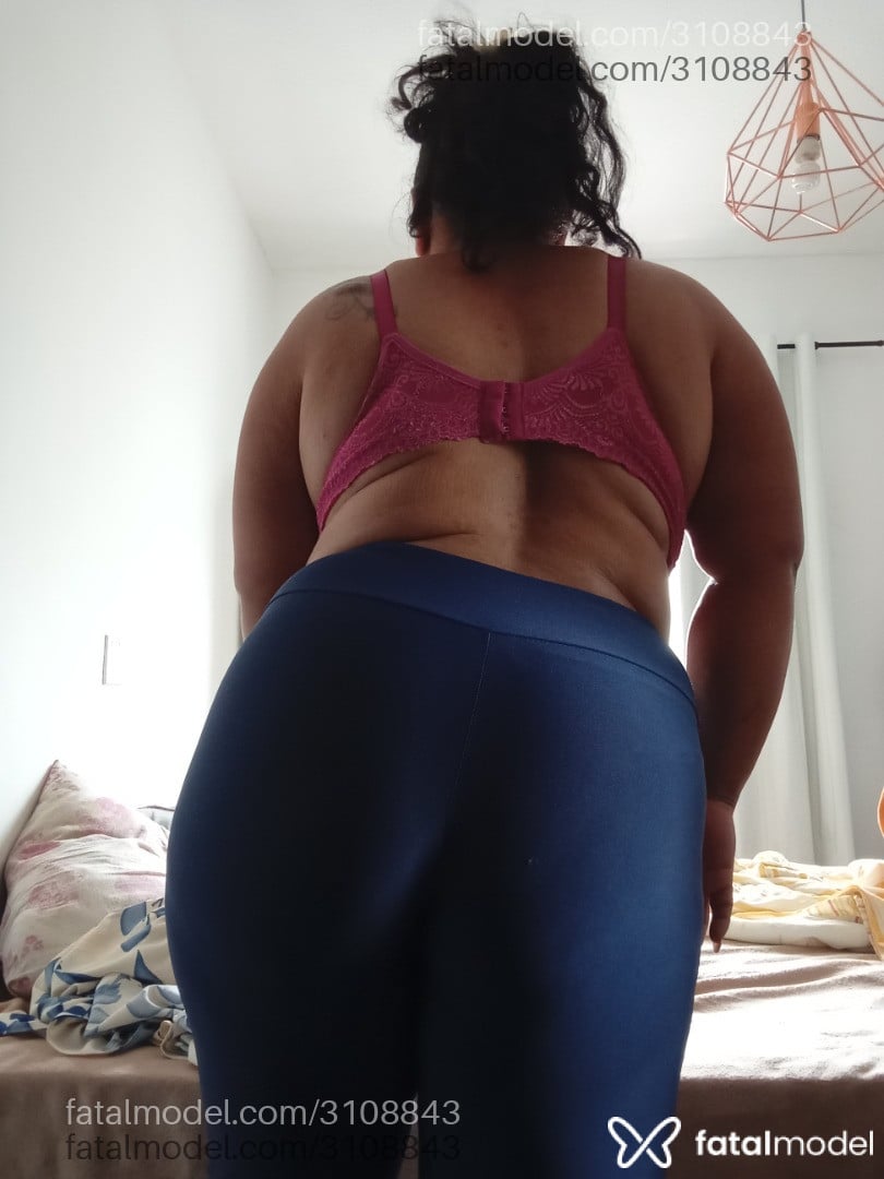Acompanhante mulher morena (o) de olhos castanhos em Curitiba - Gabi Oliveira