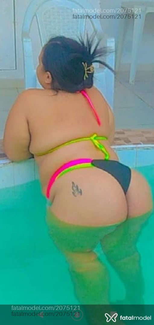 Acompanhante mulher com cabelo castanho de olhos castanhos - Gabriela