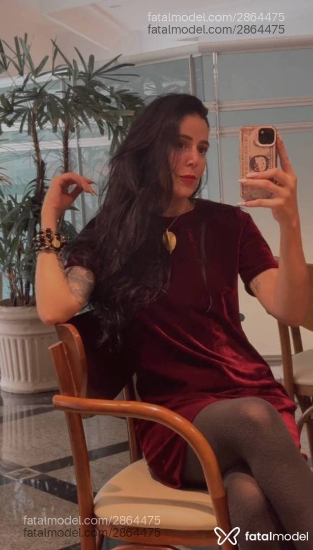 Acompanhante mulher morena (o) de olhos castanhos - Melissa Aguiar