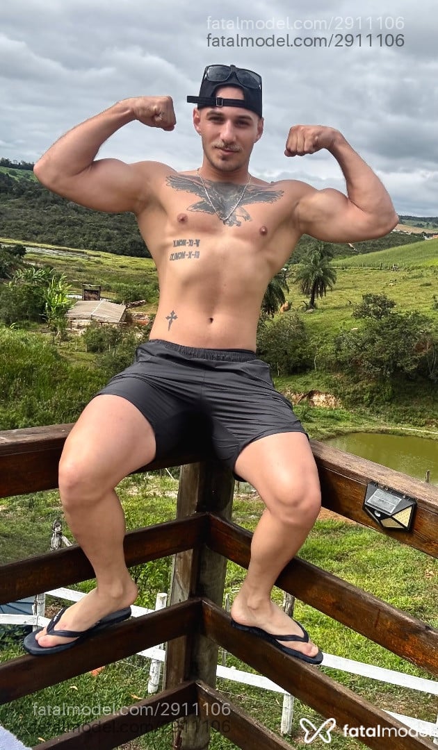 Acompanhante homem loira (o) de olhos azuis em Belo Horizonte - Branquelo