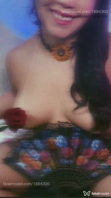 Acompanhante mulher morena (o) de olhos pretos em Brasília - Japaa