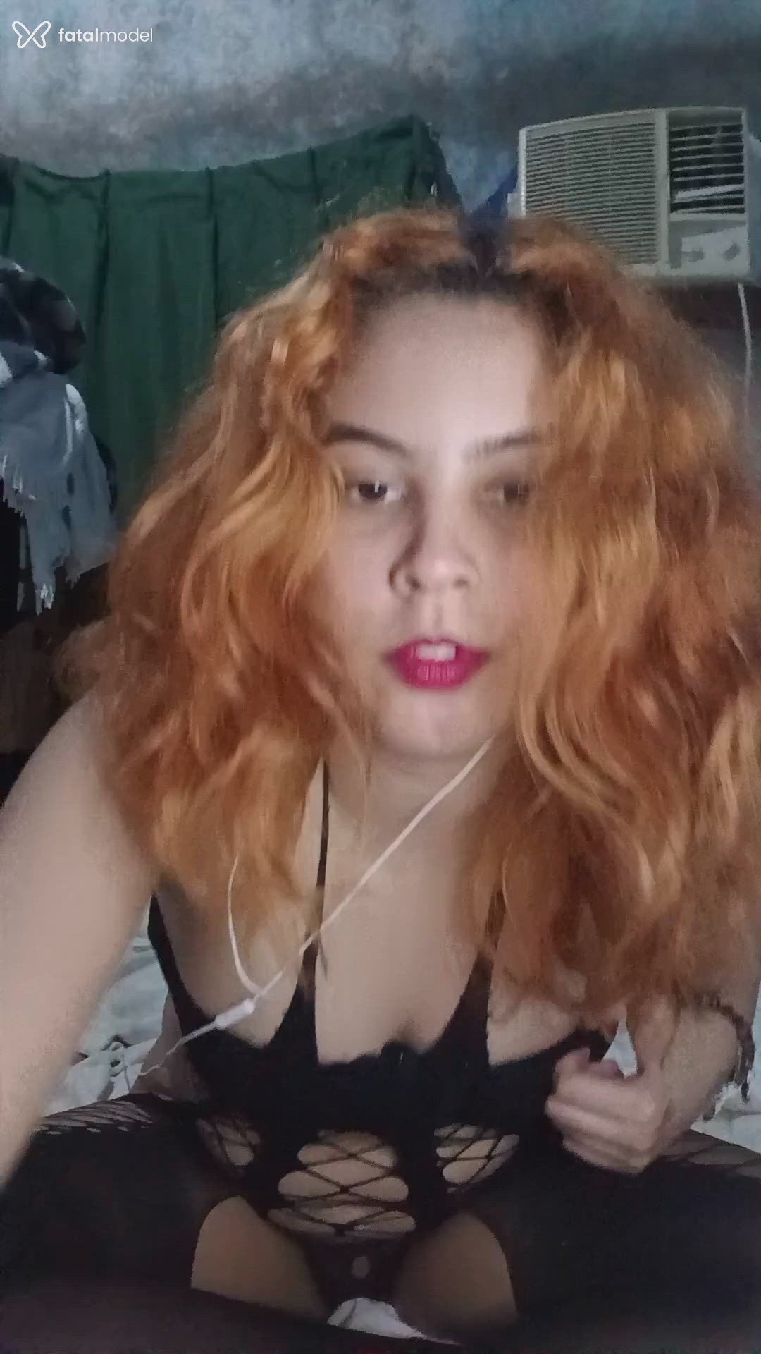 Acompanhante mulher ruiva (o) de olhos castanhos - Cintia Acompanhante mulher ruiva (o) de olhos castanhos - Cintia