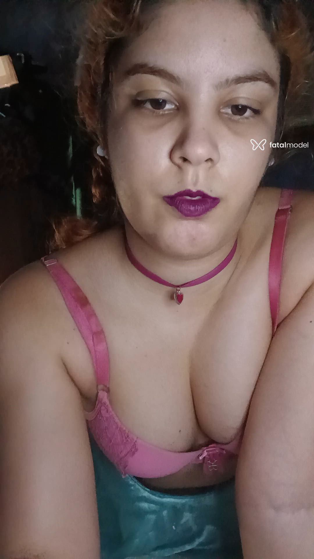 Acompanhante mulher ruiva (o) de olhos castanhos - Cintia