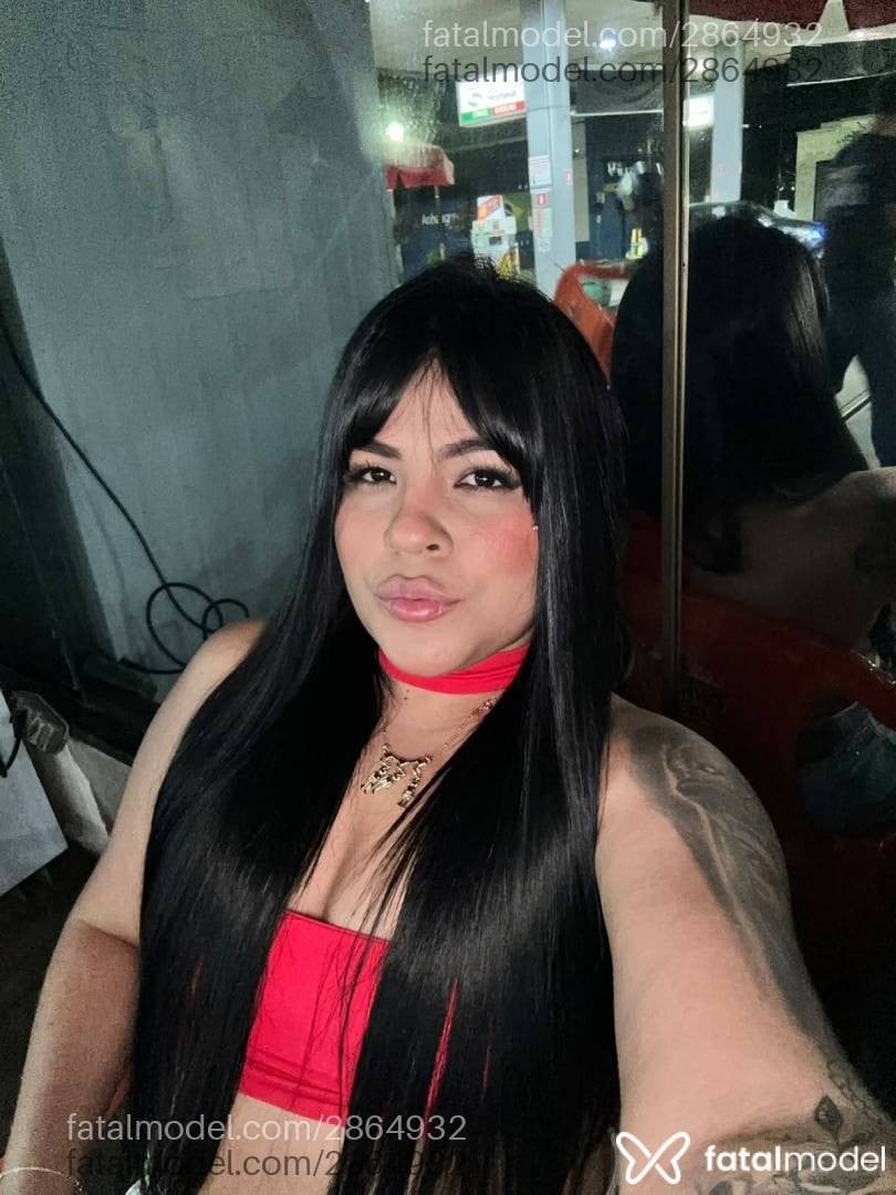 Acompanhante mulher morena (o) de olhos castanhos - Melissa
