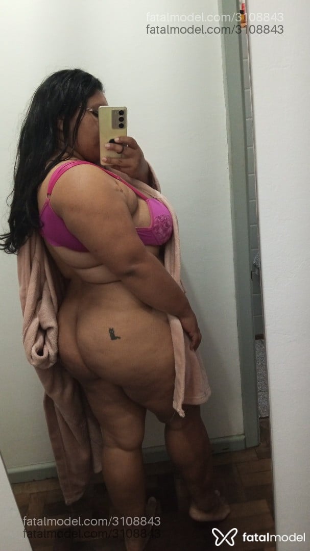 Acompanhante mulher morena (o) de olhos castanhos em Curitiba - Gabi Oliveira