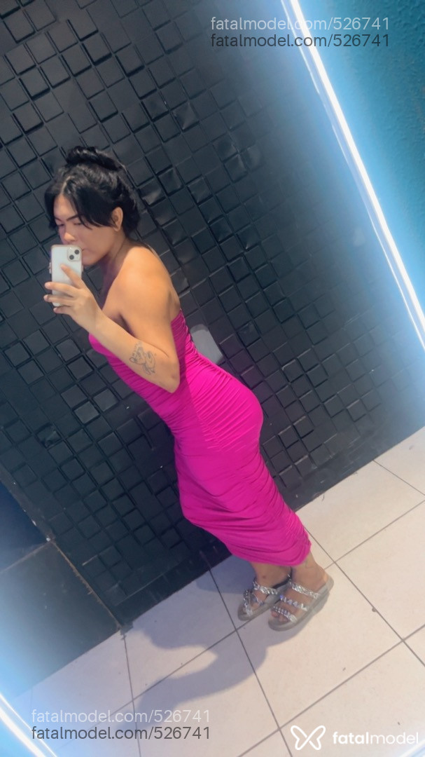 Acompanhante travesti morena (o) de olhos pretos em Alta Floresta Acompanhante travesti morena (o) de olhos pretos em Alta Floresta - Vick tatto