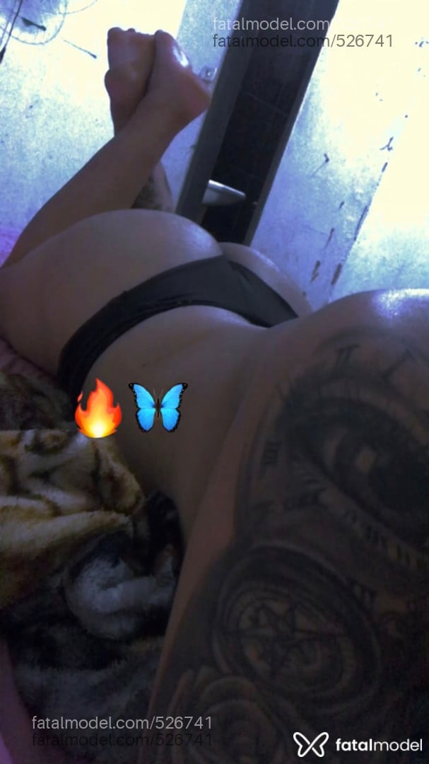 Acompanhante travesti morena (o) de olhos pretos em Alta Floresta - Vick tatto