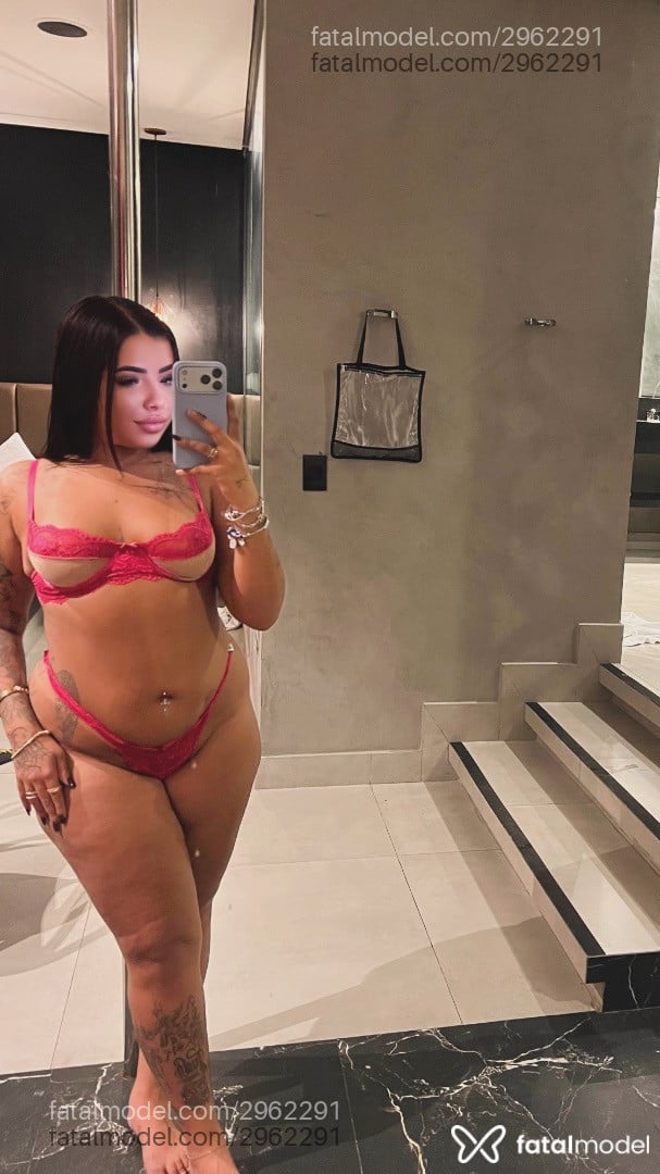 Acompanhante mulher morena (o) de olhos castanhos em Osasco - Isabella
