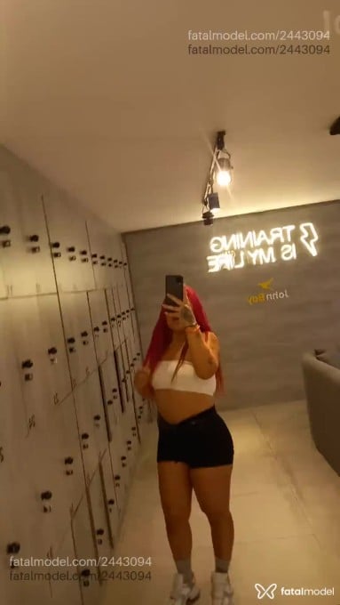Acompanhante mulher ruiva (o) de olhos azuis em Itajaí - Anaju