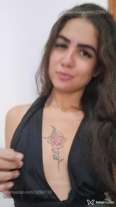 Acompanhante mulher morena (o) de olhos castanhos em Campo Novo do Parecis - Brenda