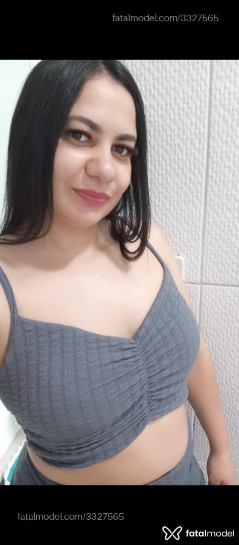 Acompanhante mulher morena (o) de olhos castanhos - Paloma Acompanhante mulher morena (o) de olhos castanhos - Paloma
