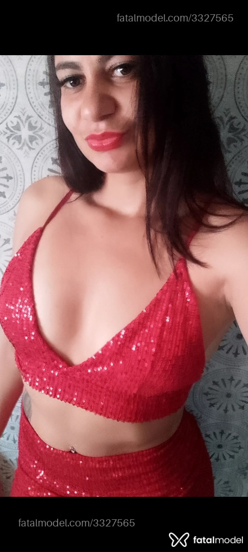 Acompanhante mulher morena (o) de olhos castanhos - Paloma Acompanhante mulher morena (o) de olhos castanhos - Paloma