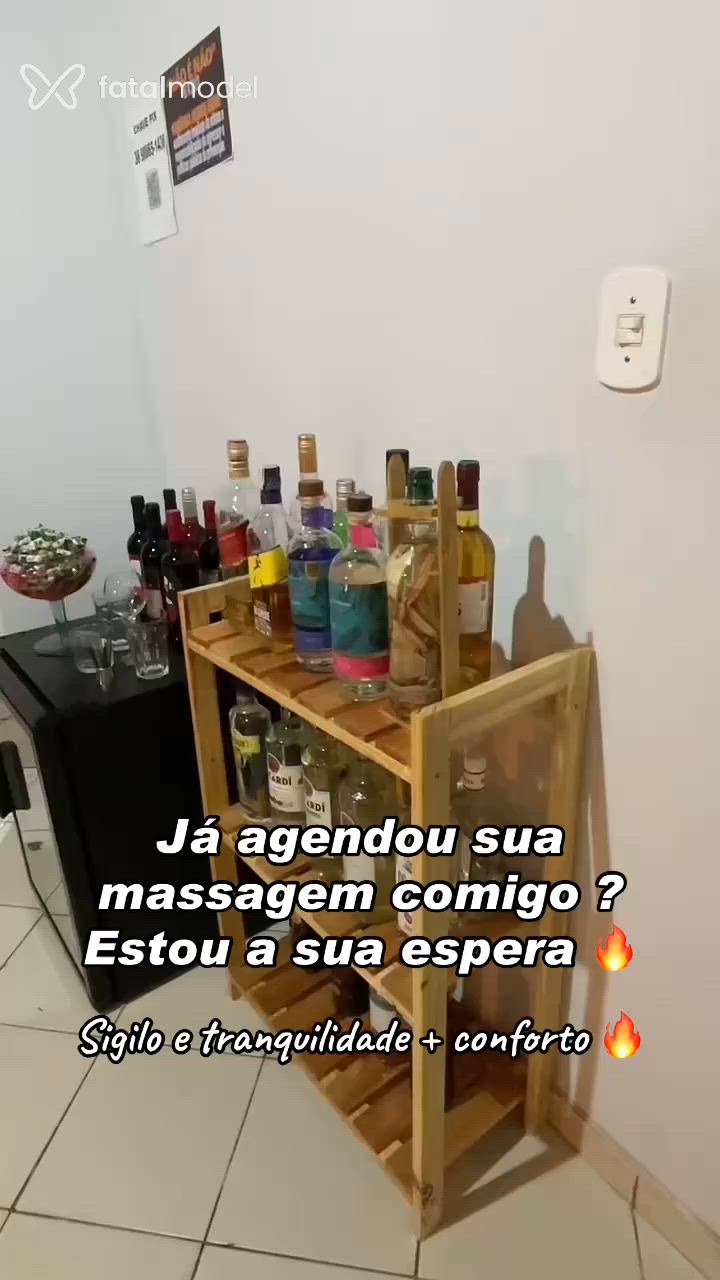 Acompanhante mulher morena (o) de olhos castanhos - Bparrela