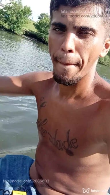 Acompanhante mulher morena (o) de olhos verdes em Itajaí - Nata