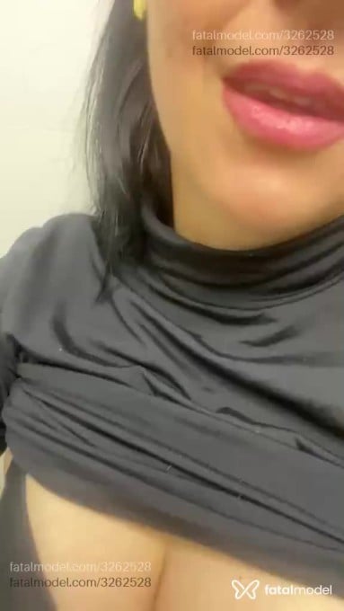 Acompanhante mulher morena (o) de olhos castanhos em Virtual - Fênix