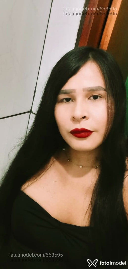 Acompanhante travesti morena (o) de olhos pretos em Lucas do Rio Verde - Lorena Ferrari