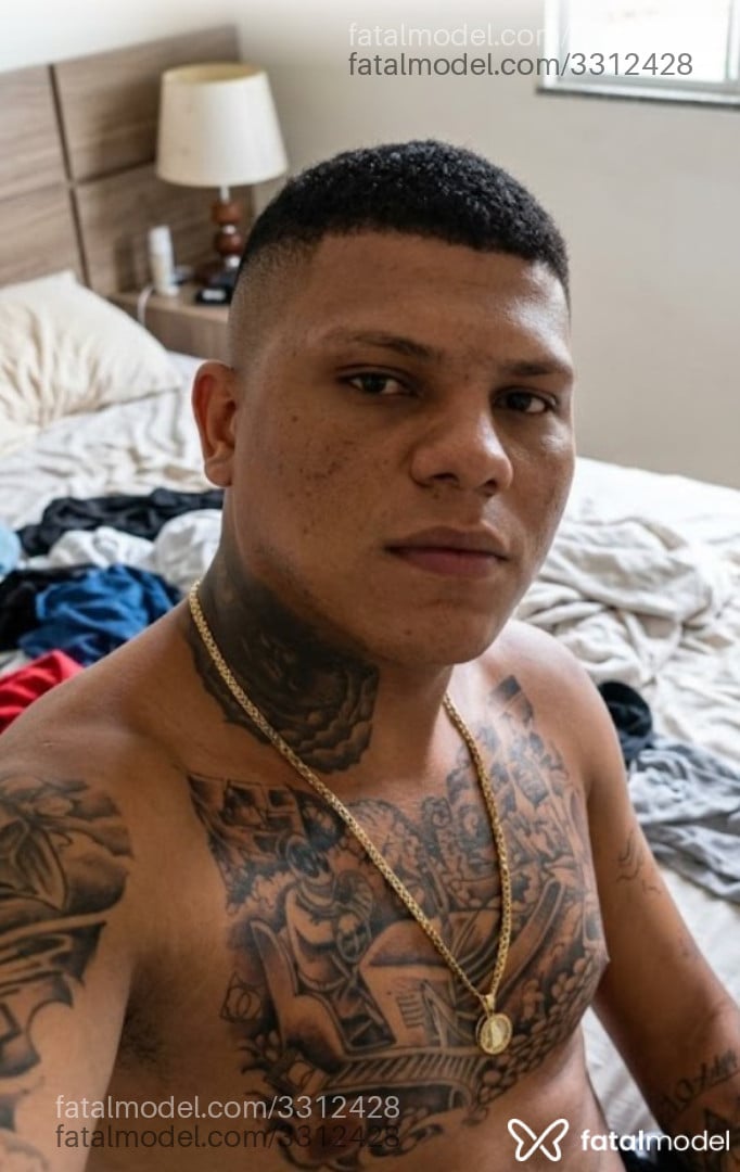 Acompanhante homem morena (o) de olhos pretos em Ribeirão Preto - Thiago