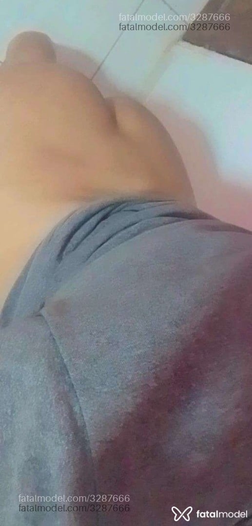 Acompanhante homem morena (o) de olhos castanhos em Fortaleza Acompanhante homem morena (o) de olhos castanhos em Fortaleza - Polly