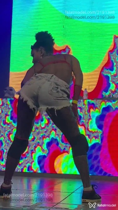 Acompanhante mulher morena (o) de olhos pretos em Campinas - Kristall
