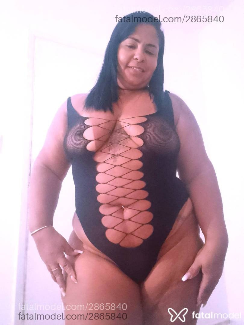 Acompanhante mulher morena (o) de olhos pretos em Virtual - Morena