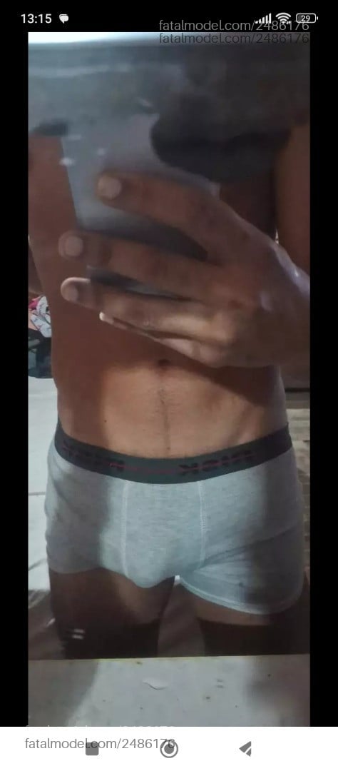 Acompanhante homem morena (o) de olhos pretos em Criciúma Acompanhante homem morena (o) de olhos pretos em Criciúma - Rafael Oliveira