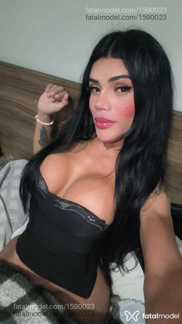 Acompanhante travesti com cabelo castanho de olhos castanhos em Porto Alegre - Jhady Freitas