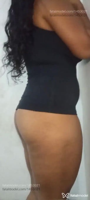 Acompanhante mulher morena (o) de olhos castanhos em Vitória Acompanhante mulher morena (o) de olhos castanhos em Vitória - Antonella Flore