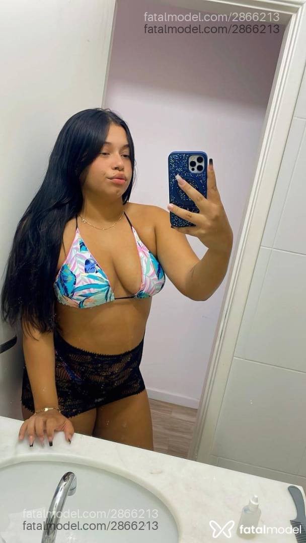 Acompanhante mulher morena (o) de olhos pretos em Itabirito Acompanhante mulher morena (o) de olhos pretos em Itabirito - Eduarda Gomes