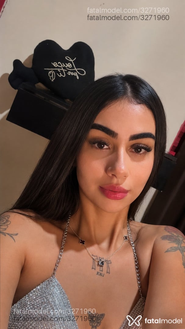 Acompanhante mulher morena (o) de olhos pretos em Ribeirão Preto Acompanhante mulher morena (o) de olhos pretos em Ribeirão Preto - Mendoza