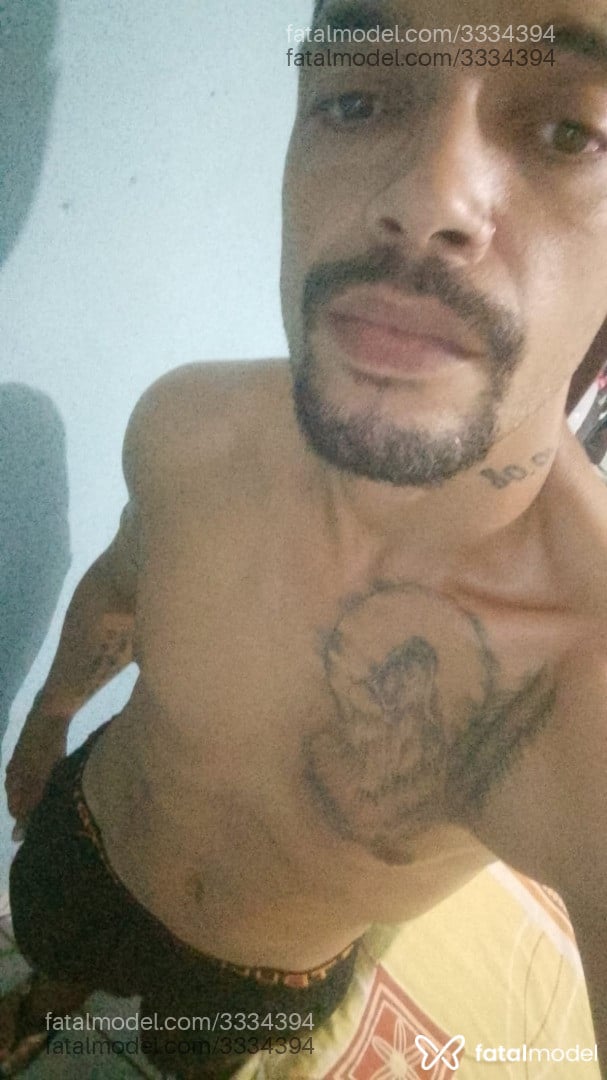 Acompanhante homem morena (o) de olhos castanhos em Matinhos Acompanhante homem morena (o) de olhos castanhos em Matinhos - Elias
