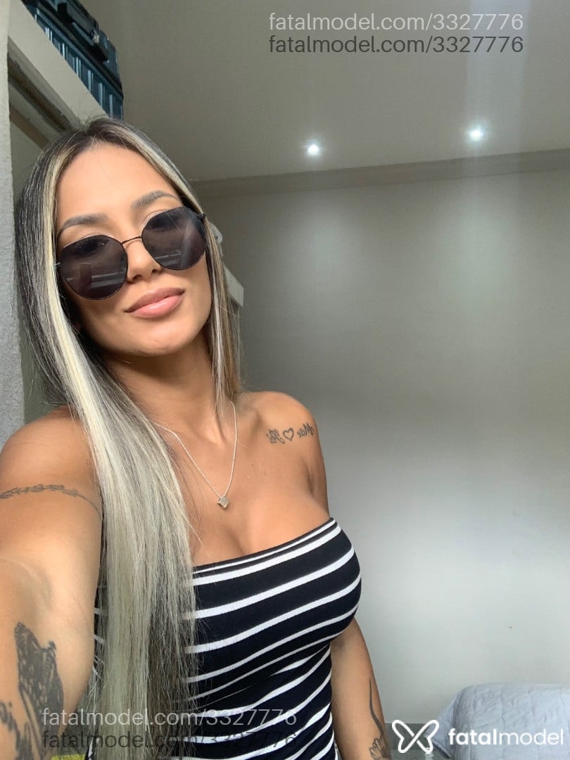 Acompanhante mulher loira (o) de olhos castanhos em Campinas - Camilla