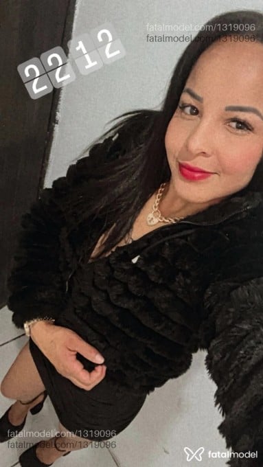 Acompanhante mulher morena (o) de olhos castanhos em Brusque Acompanhante mulher morena (o) de olhos castanhos em Brusque - Sabrina