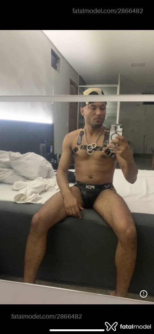 Acompanhante homem morena (o) de olhos pretos - Samuel Felipe