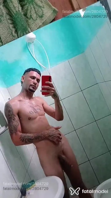 Acompanhante homem morena (o) de olhos pretos em Governador Valadares Acompanhante homem morena (o) de olhos pretos em Governador Valadares - Rodrigues
