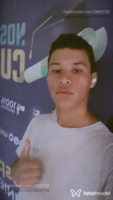 Acompanhante homem morena (o) de olhos castanhos em Manaus - Anjosantos