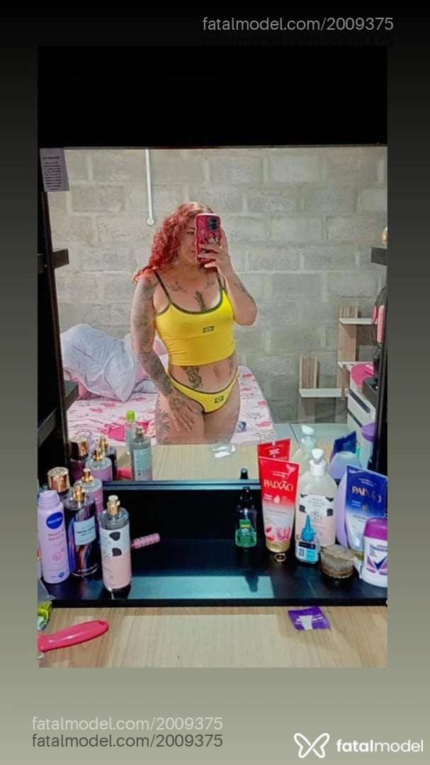 Acompanhante mulher ruiva (o) de olhos mel em Santa Adélia - Beatriz