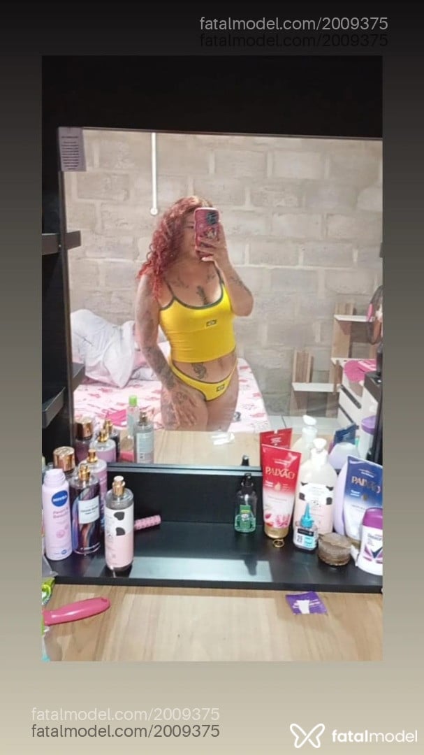 Acompanhante mulher ruiva (o) de olhos mel em Santa Adélia - Beatriz