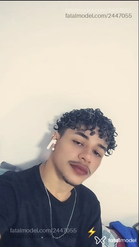 Acompanhante homem loira (o) de olhos castanhos em Sumaré Acompanhante homem loira (o) de olhos castanhos em Sumaré - Matheus Souza