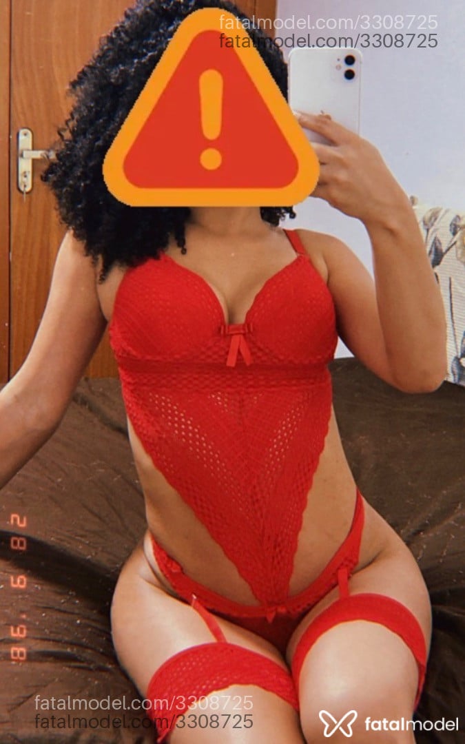 Acompanhante mulher morena (o) de olhos pretos em Contagem - Morgana