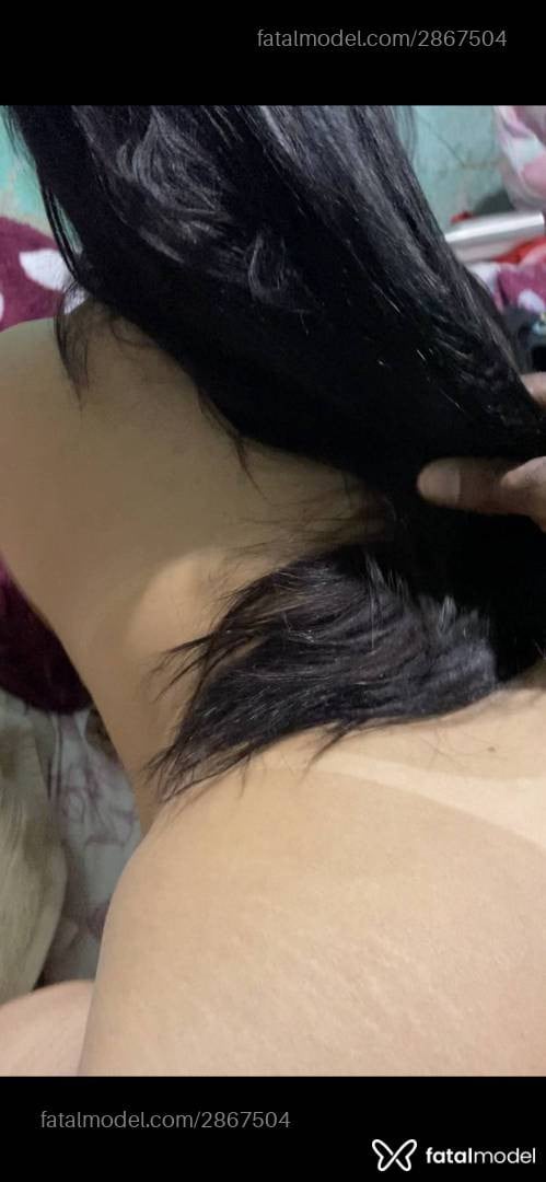 Acompanhante mulher morena (o) de olhos castanhos em Guarapari - Bia