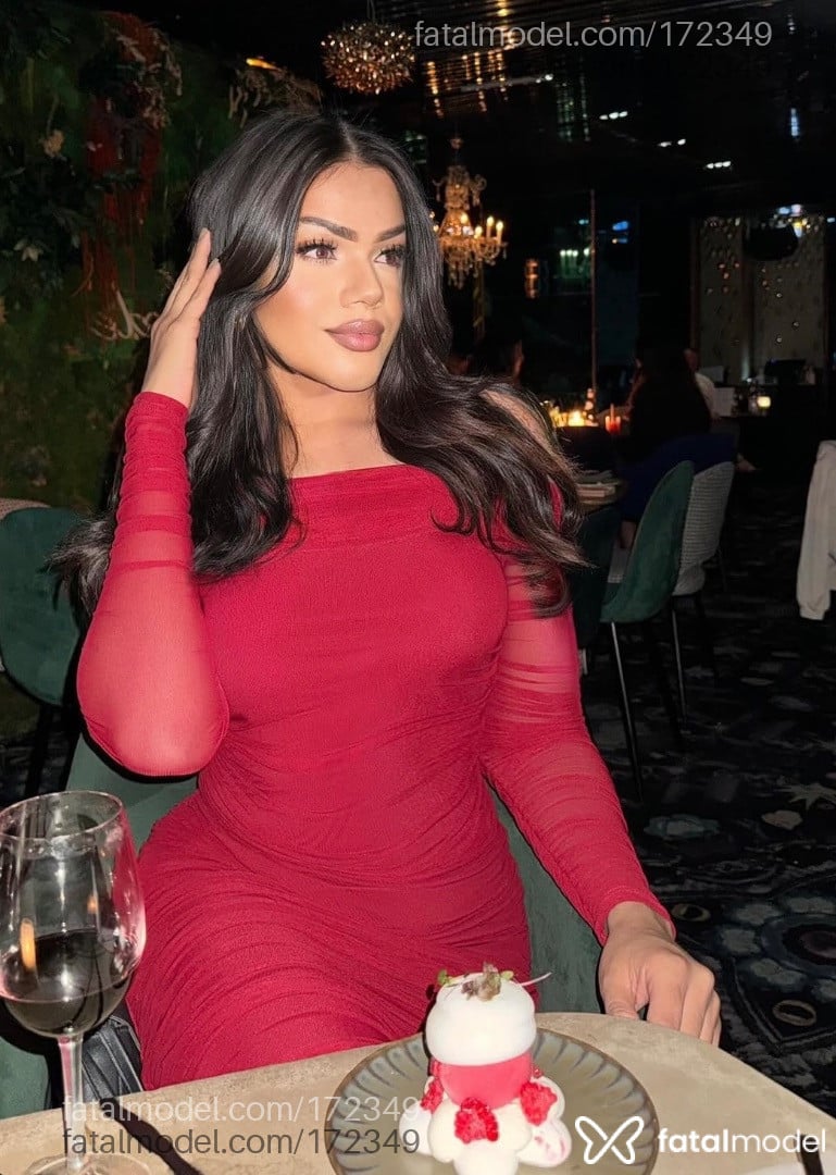 Acompanhante travesti com cabelo castanho de olhos castanhos em Itabuna - Antonella ferraZ