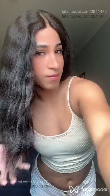 Acompanhante mulher trans morena (o) de olhos castanhos em Maringá - Bela Fern