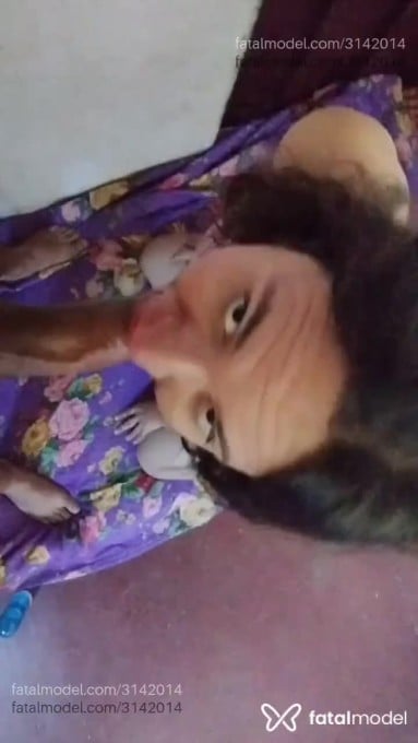 Acompanhante mulher trans com cabelo castanho de olhos castanhos em Uberlândia - Diana Beatriz