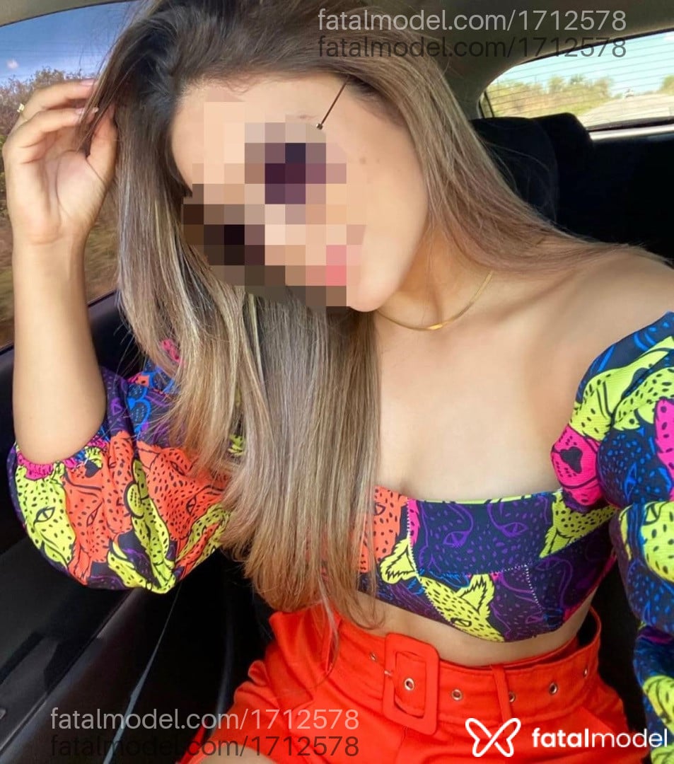 Acompanhante mulher loira (o) de olhos castanhos em Araras - Jamile