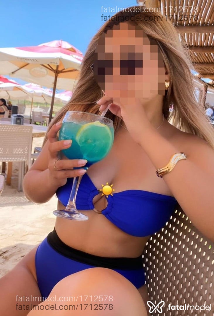 Acompanhante mulher loira (o) de olhos castanhos em Araras - Jamile