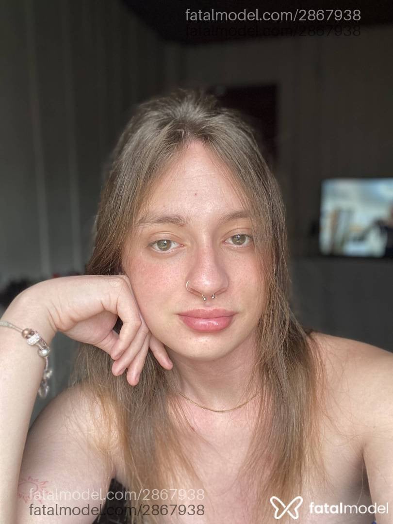 Acompanhante mulher trans loira (o) de olhos verdes em Braço do Norte - Gabriela Schmidt