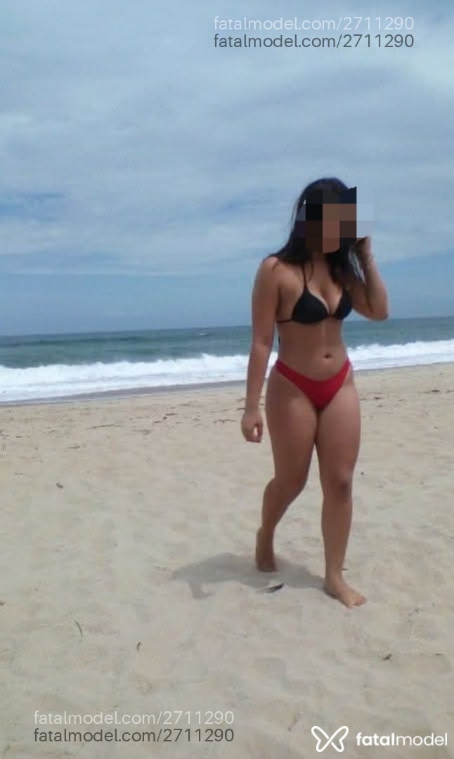 Acompanhante mulher com cabelo castanho de olhos castanhos em Joinville - Esther
